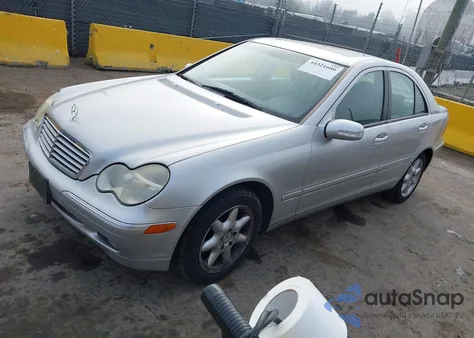 2003 Mercedes-Benz C 240 from USA, damaged, VIN WDBRF61J63A528056